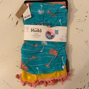 Mudd Round Festival Wrap w/ Pouch